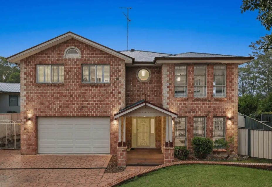 7 WARDELL PLACE AGNUS BANKS