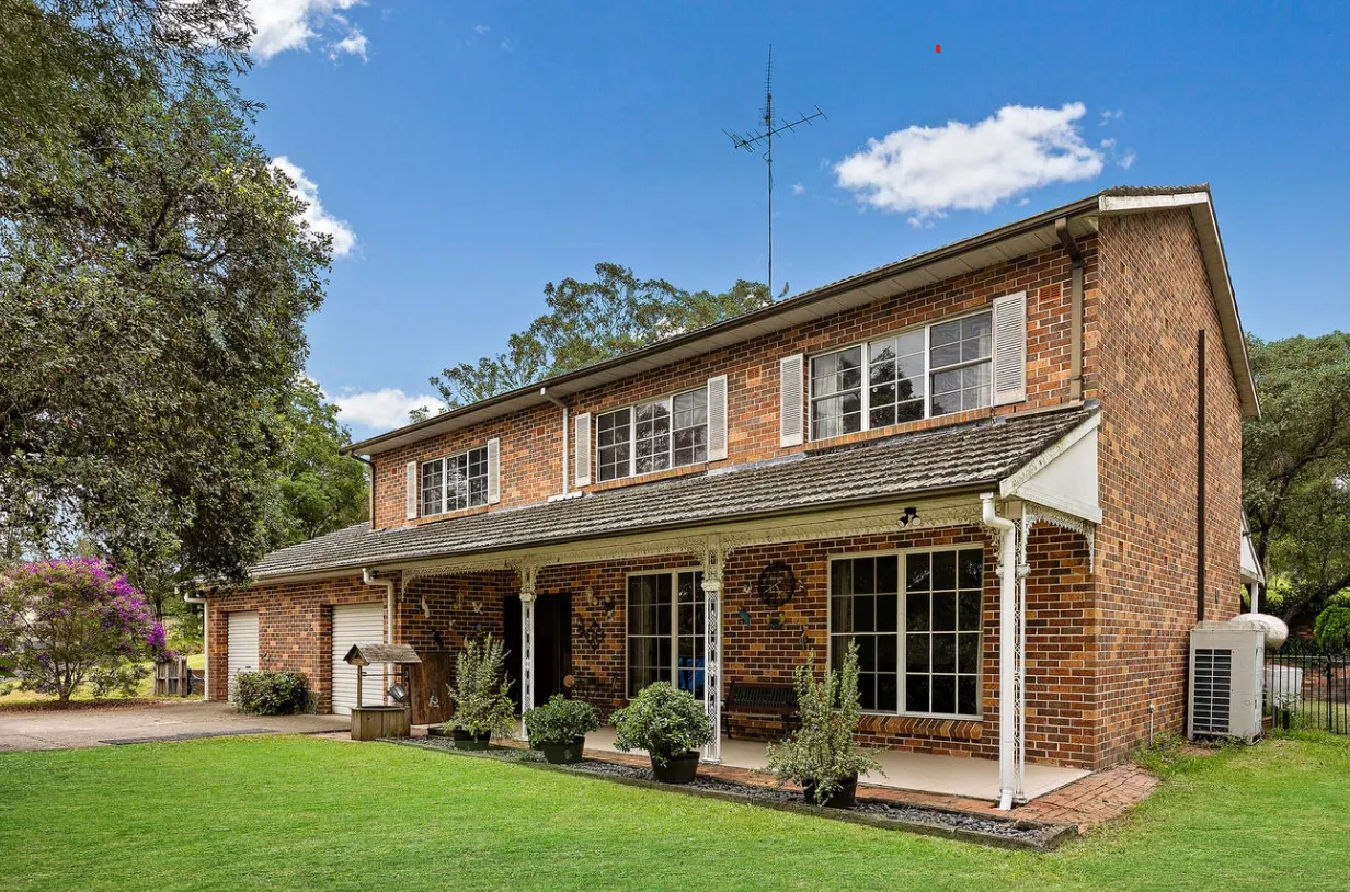 Family-focused acreage with elevated views and endless options