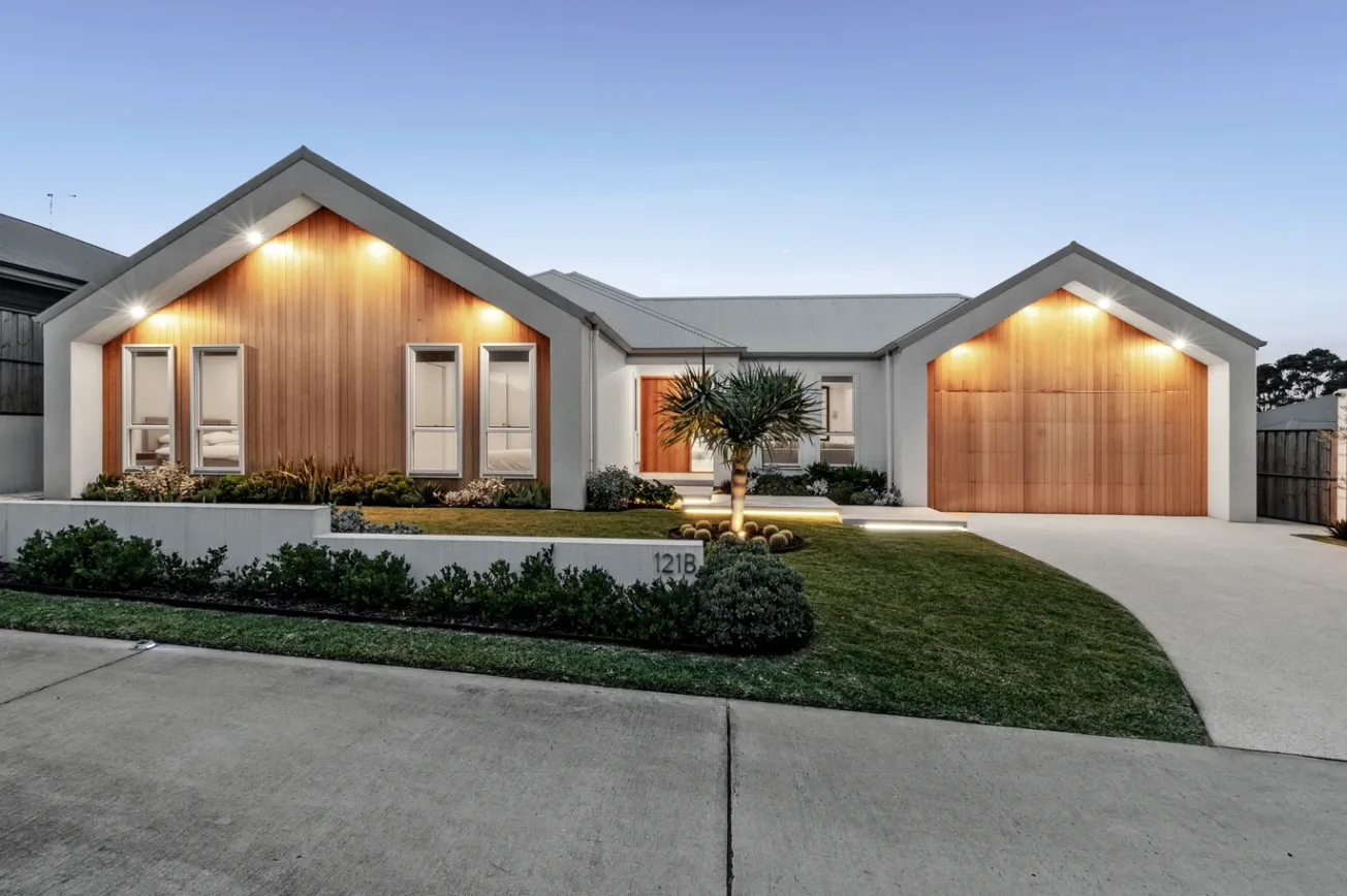 Award-winning Wilberforce home hits the market