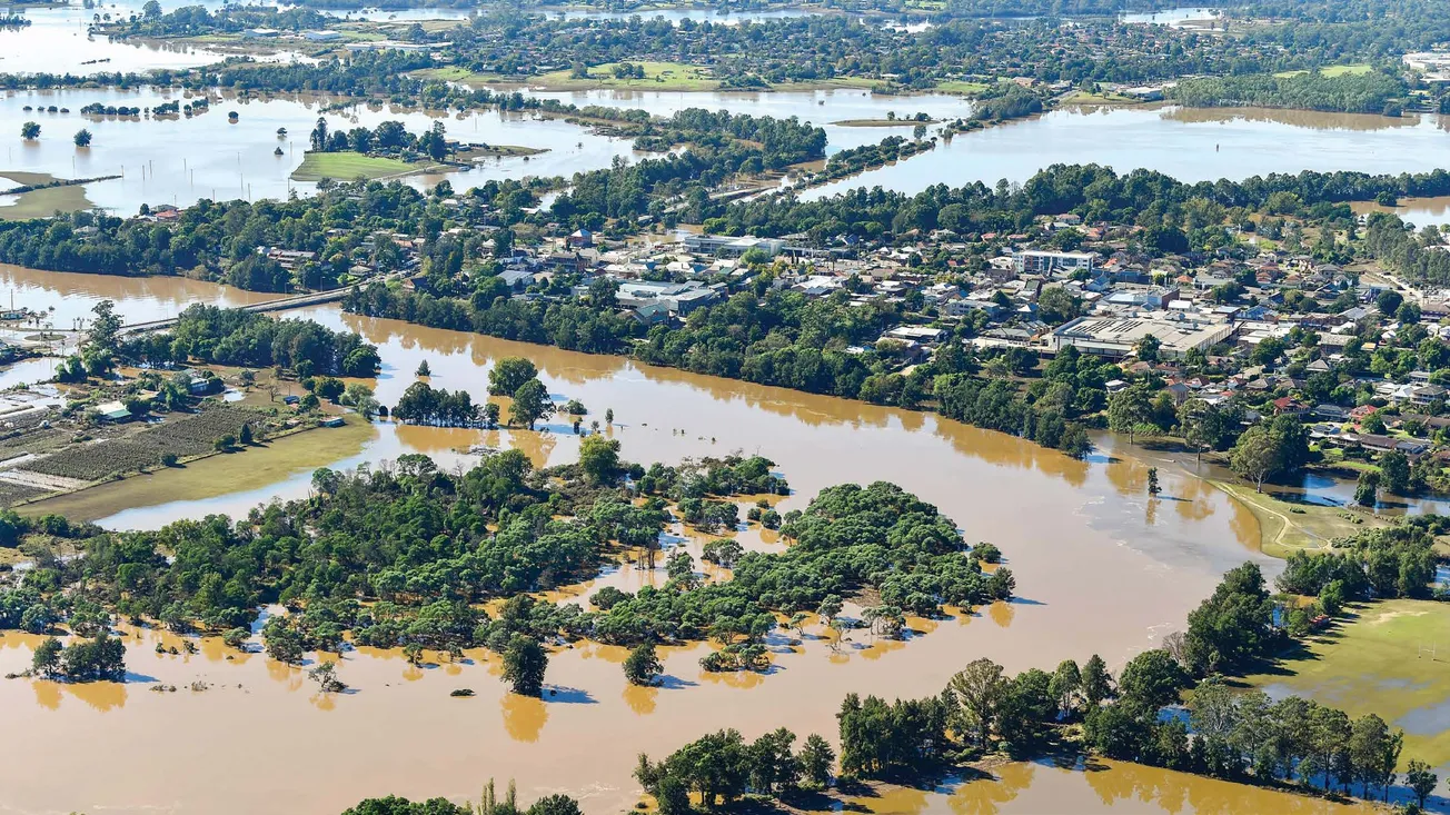 Hawkesbury residents confront soaring insurance premiums amid climate challenges