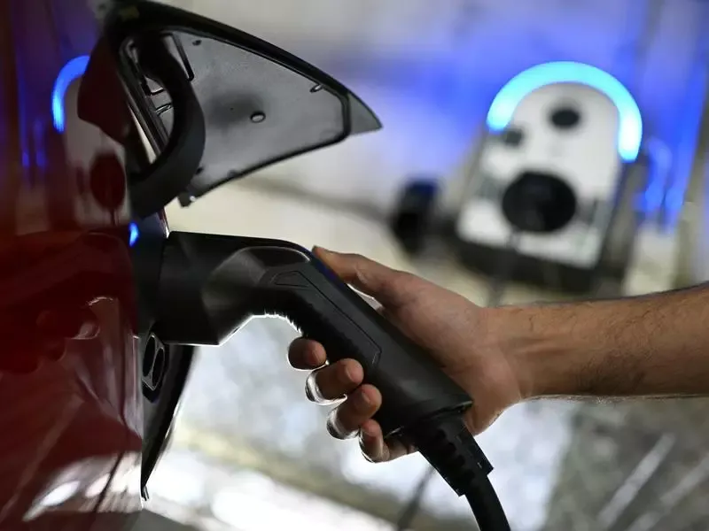 Hawkesbury lagging in EV charger rollout as state network expands