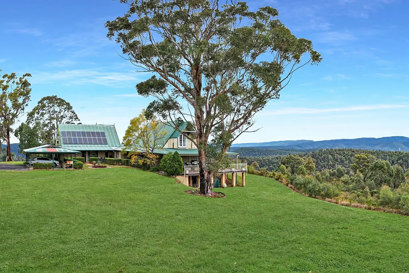 2829 Putty Road, Colo Heights.